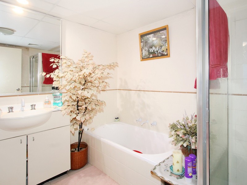 20/36 Addlestone Road, Merrylands NSW 2160