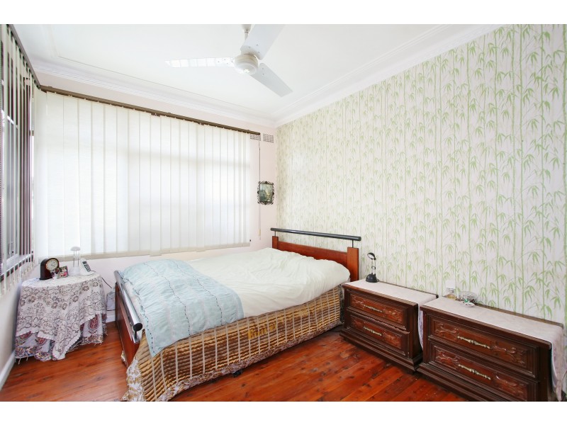 15 Lucy Street, Merrylands West NSW 2160