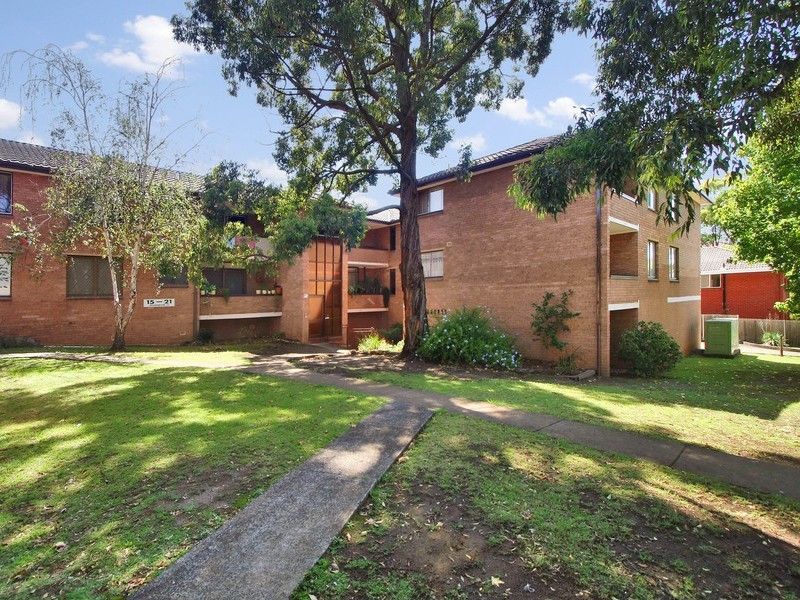 18/15-21 Manchester Street, Merrylands NSW 2160