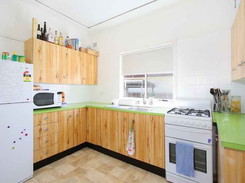 24 Matthew Crescent, Blacktown NSW 2148