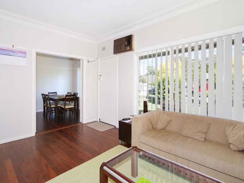 24 Matthew Crescent, Blacktown NSW 2148