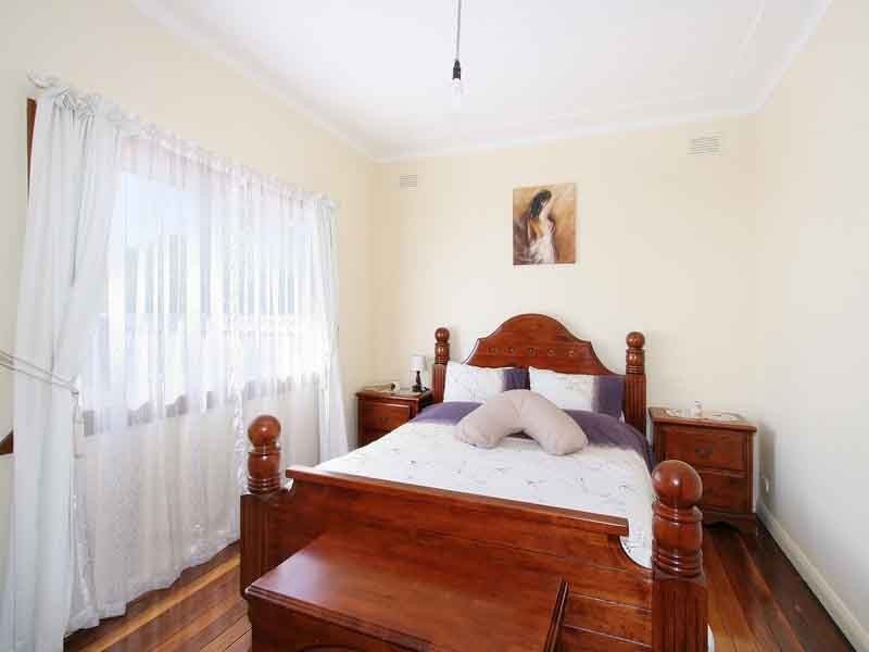 20 Oxford Street, Guildford NSW 2161