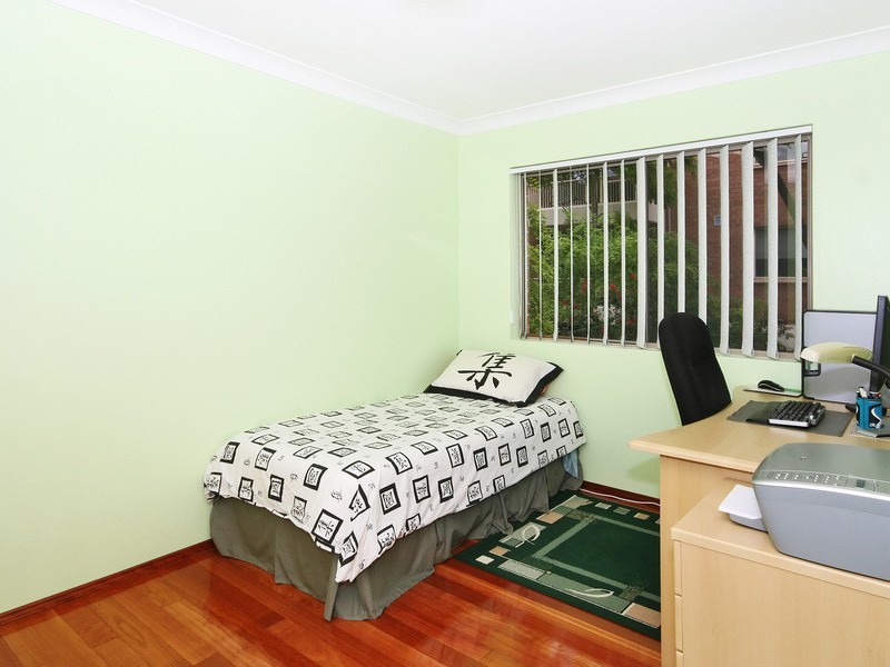 2/26 Manchester Street, Merrylands NSW 2160