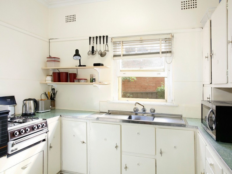 1 Frederick Avenue, Granville NSW 2142