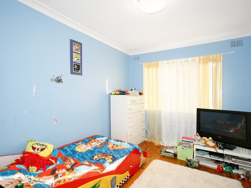 3 Lucinda Road, Greystanes NSW 2145