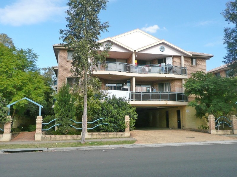 7/74 NEWMAN, Merrylands NSW 2160