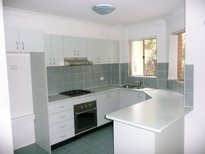 7/74 NEWMAN, Merrylands NSW 2160