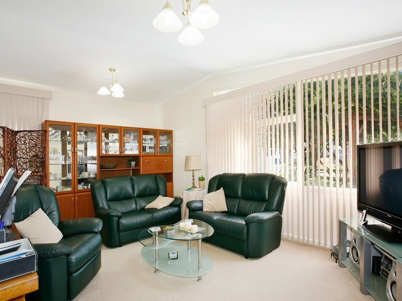 12 Tulip Street, Greystanes NSW 2145