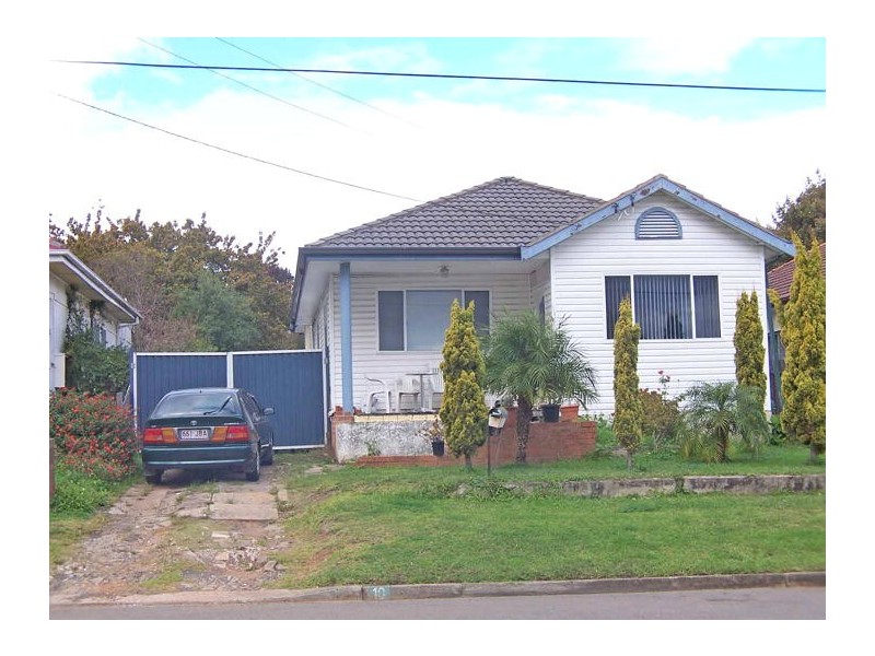 10 Chamberlain Road, Guildford NSW 2161