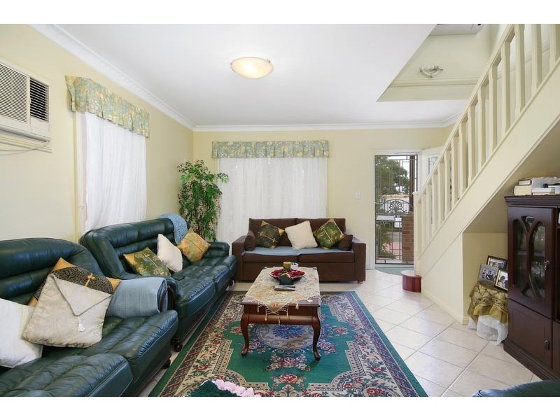 1/1 Willara Avenue, Merrylands NSW 2160