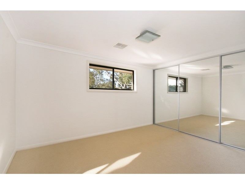 33 Dennistoun Avenue, Guildford NSW 2161