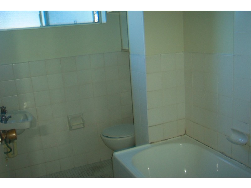 4/32 ALICE, Harris Park NSW 2150