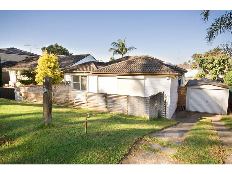 14 Macquarie Road, Greystanes NSW 2145