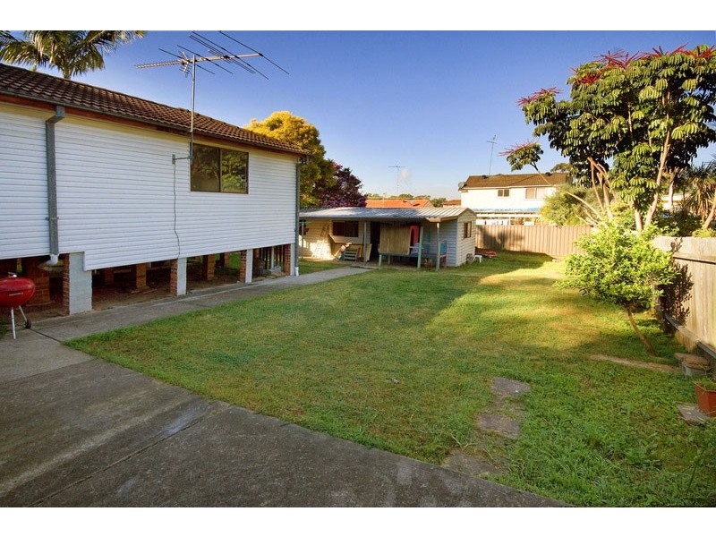 14 Macquarie Road, Greystanes NSW 2145