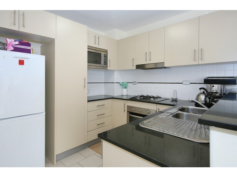 3/8 Refractory Court, Holroyd NSW 2142