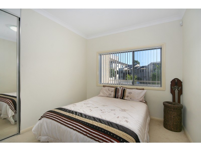 3/8 Refractory Court, Holroyd NSW 2142