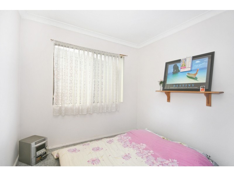 8/8 Treves Street, Merrylands NSW 2160