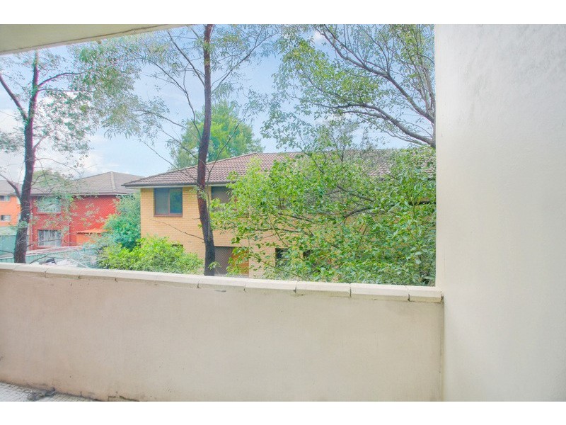 4/52-54 Birmingham Street, Merrylands NSW 2160