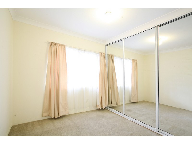 4/44 Memorial Avenue, Merrylands NSW 2160