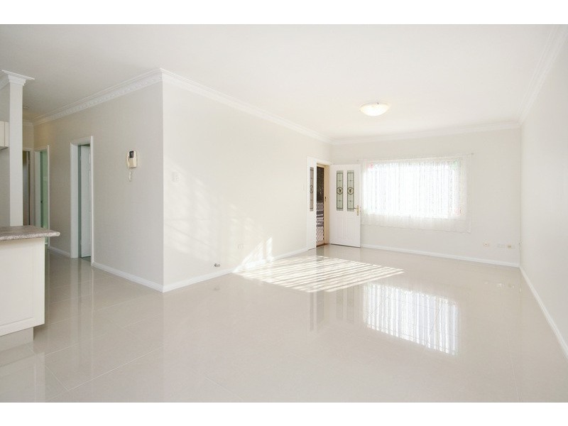 1/19-21 Ellis Street, Merrylands NSW 2160