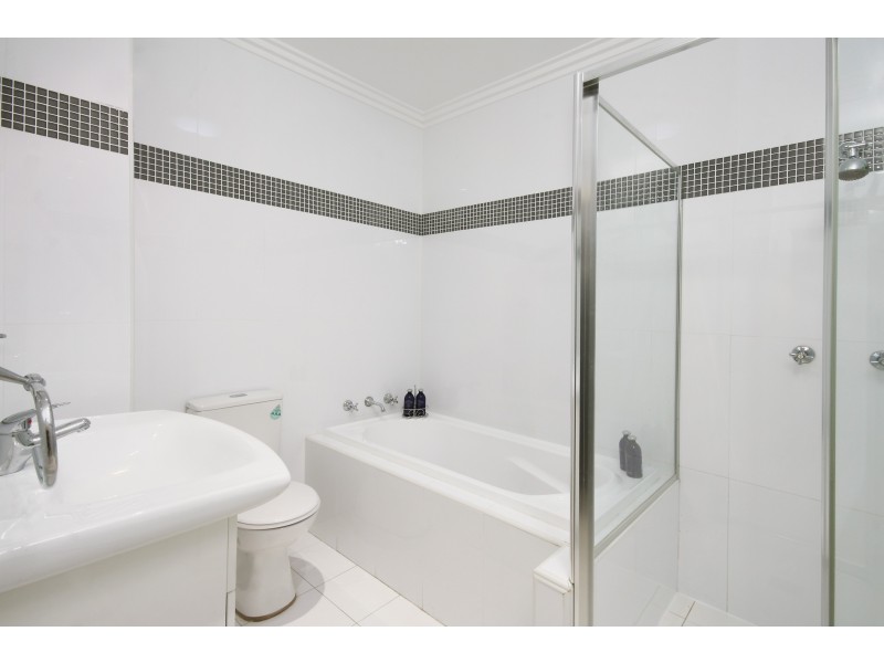 2/36 Leeton Street, Merrylands NSW 2160