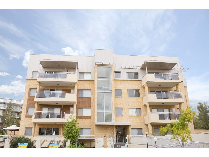 4/8 Refractory Court, Holroyd NSW 2142
