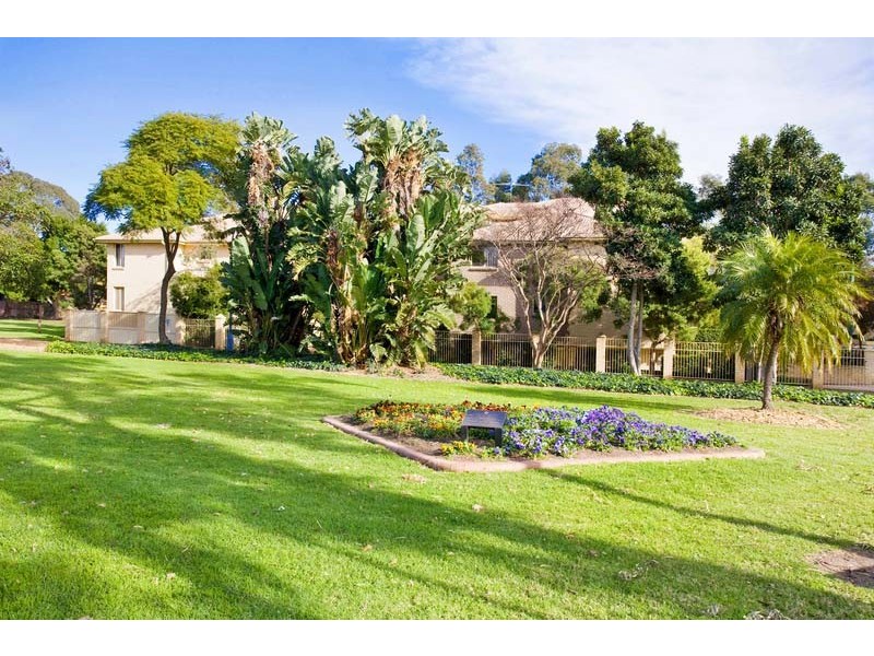 4/8 Newman Street, Merrylands NSW 2160