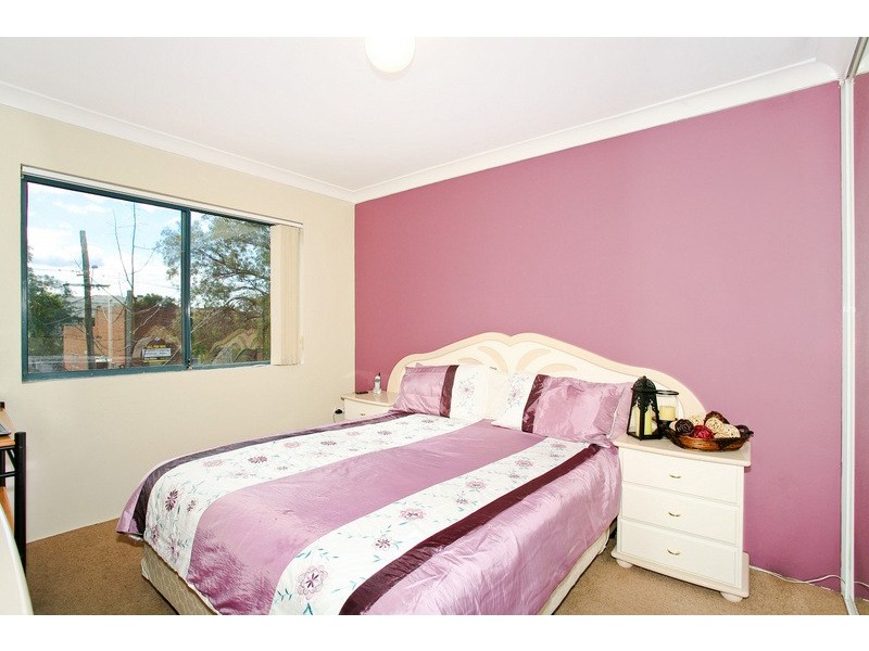 1/10-14 Calliope Street, Guildford NSW 2161