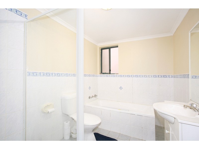 1/10-14 Calliope Street, Guildford NSW 2161