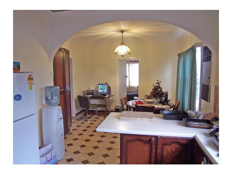 44 Edna Avenue, Merrylands NSW 2160