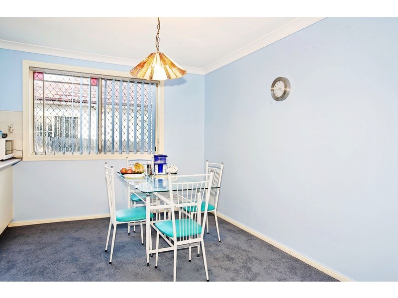 2/89 Burnett Street, Merrylands NSW 2160