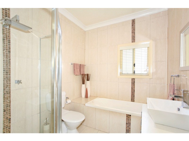 70 Garnet Street, Guildford NSW 2161