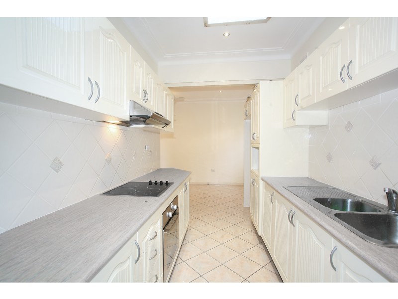 6 Cross Street, Merrylands NSW 2160