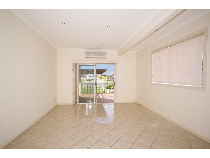 6 Cross Street, Merrylands NSW 2160