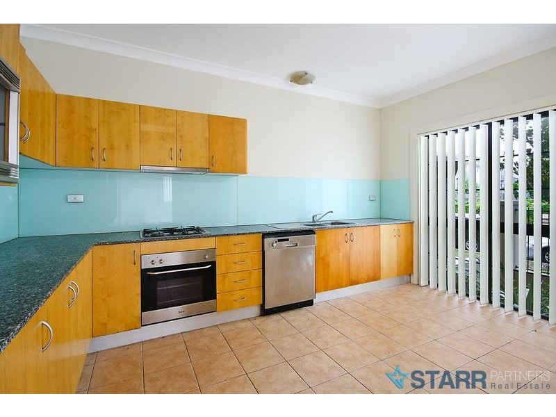 1/11 Refractory Court, Holroyd NSW 2142