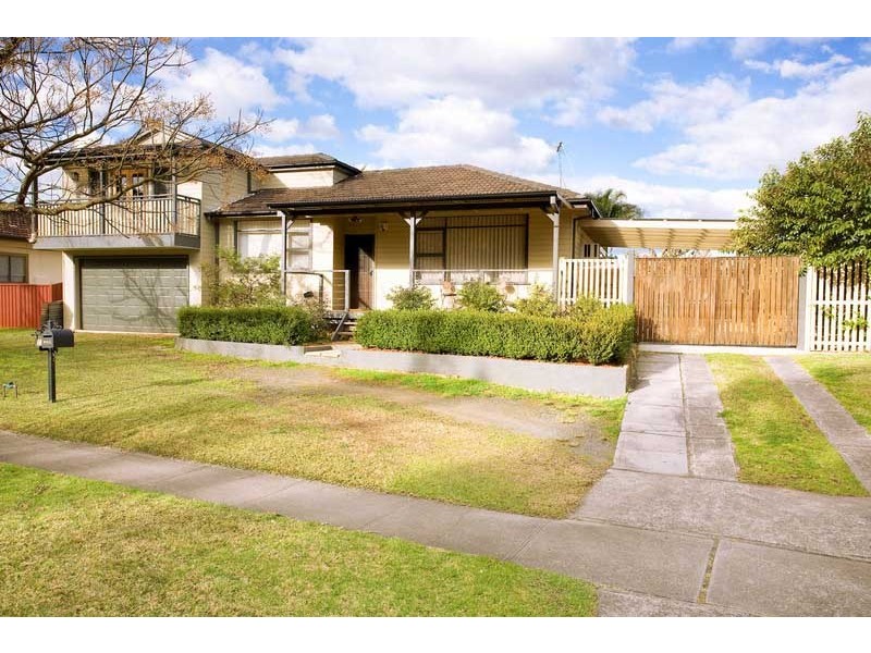 23 Oklahoma Avenue, Toongabbie NSW 2146