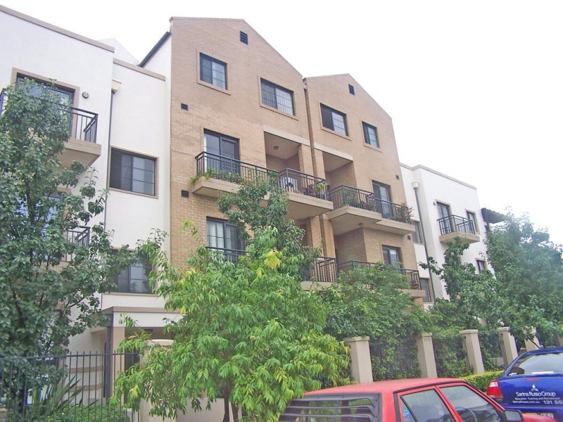 4/11 Refractory Court, Holroyd NSW 2142