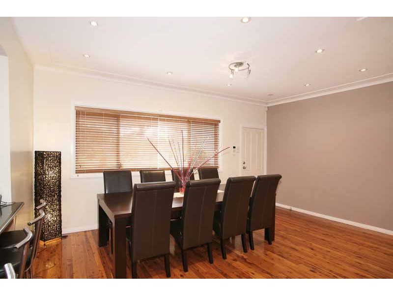 16 Eric Avenue, Merrylands NSW 2160