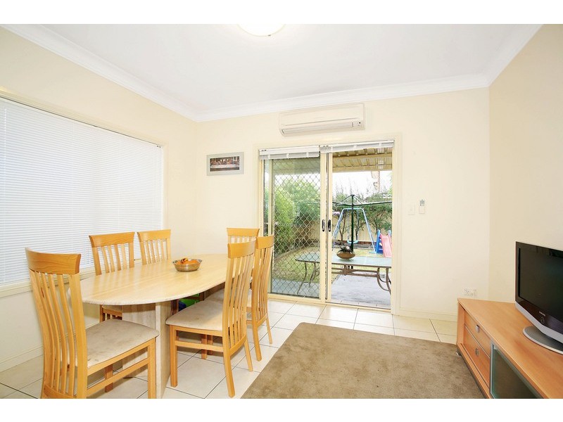 2/69 Rosebery Road, Guildford NSW 2161