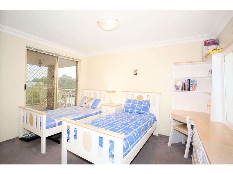 2/69 Rosebery Road, Guildford NSW 2161