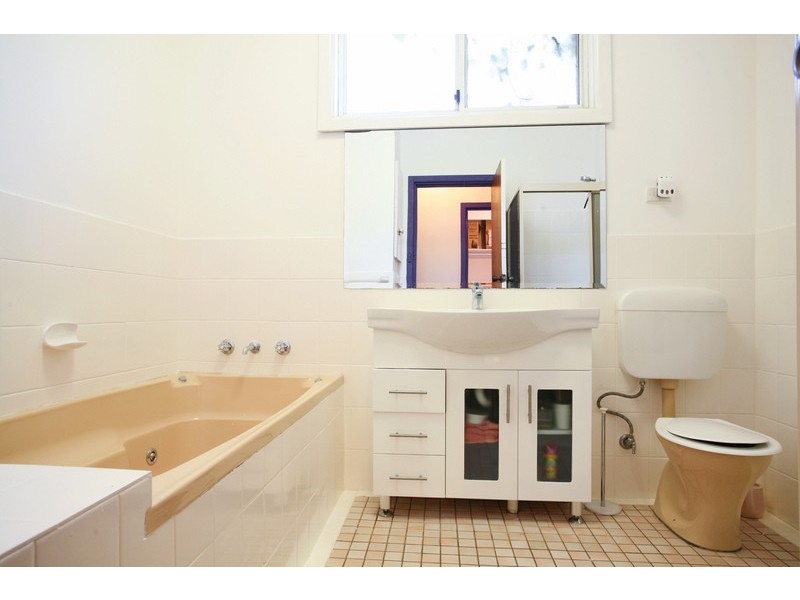 74 Hawksview Street, Guildford NSW 2161