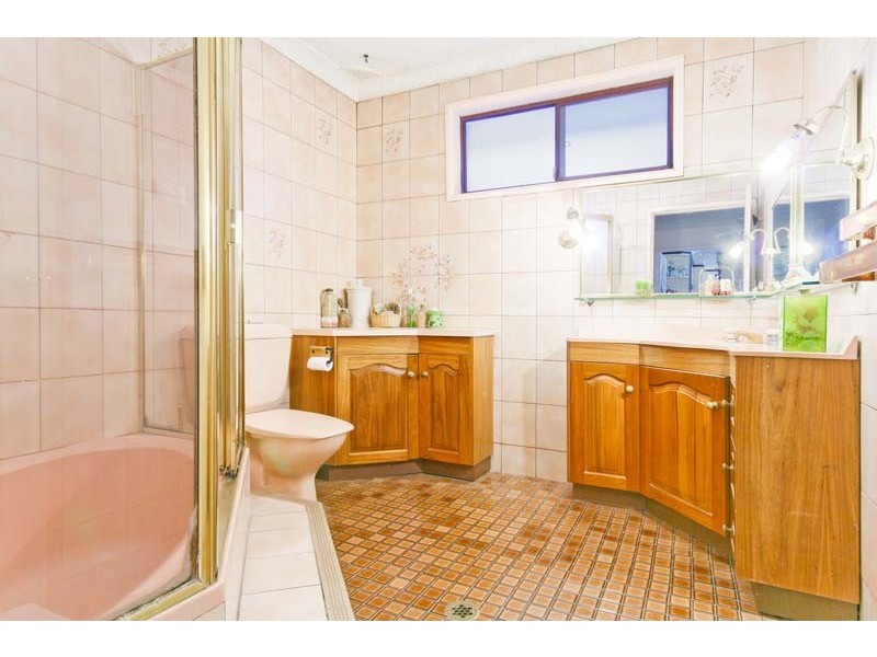 155 Whalans Road, Greystanes NSW 2145