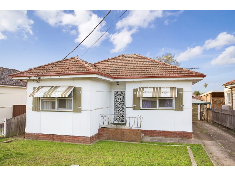 9 Bursill Street, Guildford NSW 2161