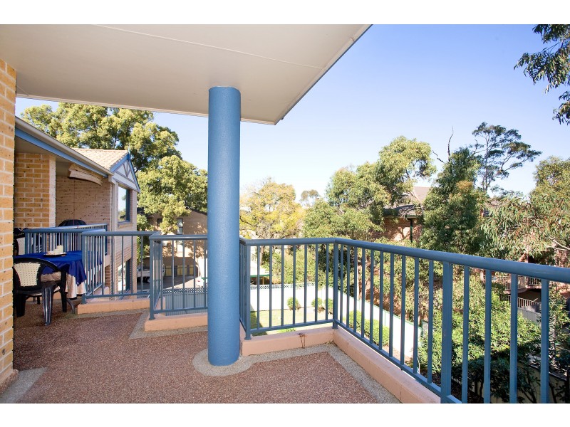 6/42 Treves Street, Merrylands NSW 2160