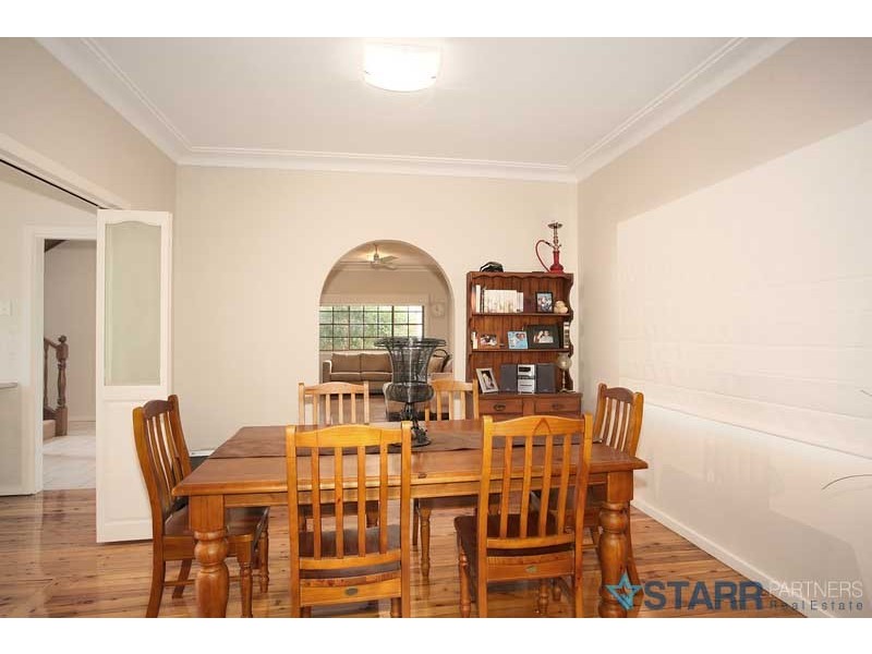 25 Allison Road, Guildford NSW 2161