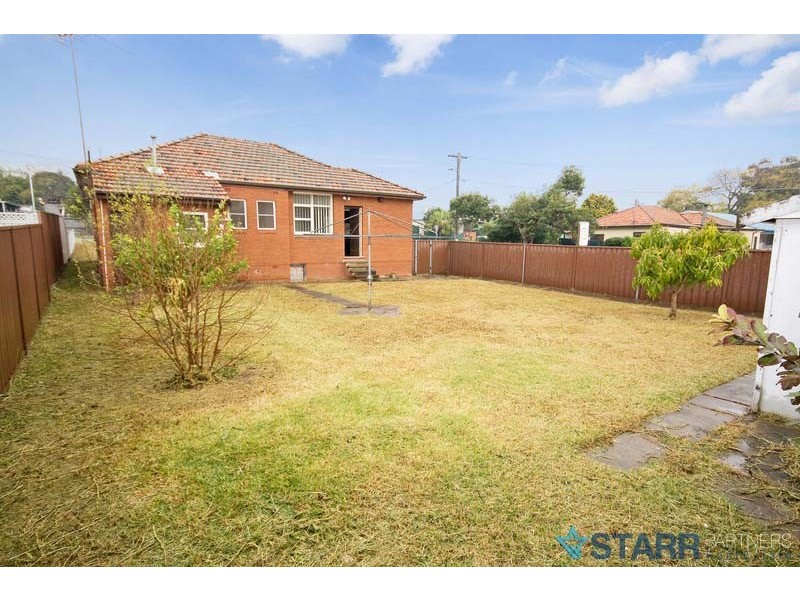 25 Fairfield Road, Woodpark NSW 2164