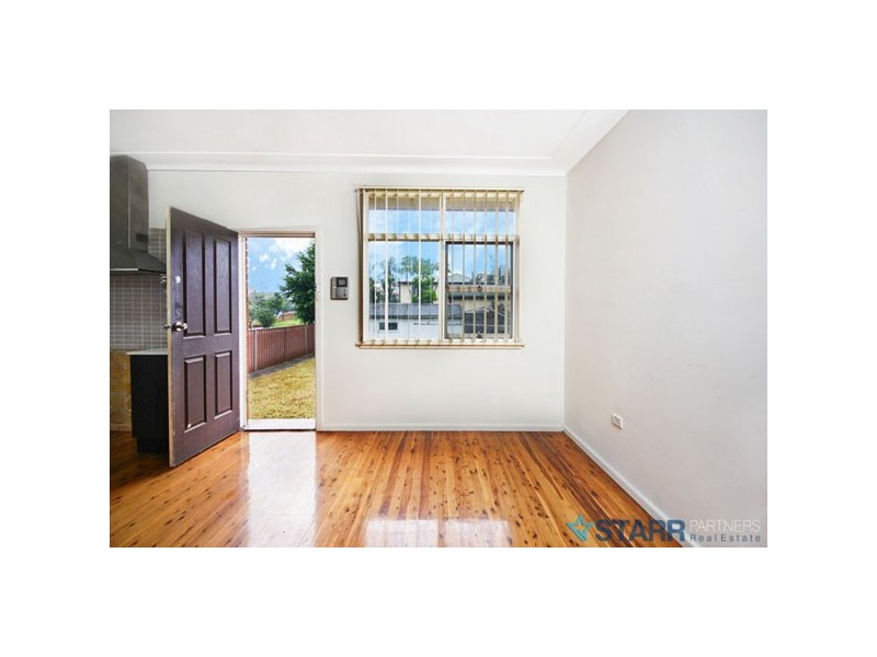 25 Fairfield Road, Woodpark NSW 2164