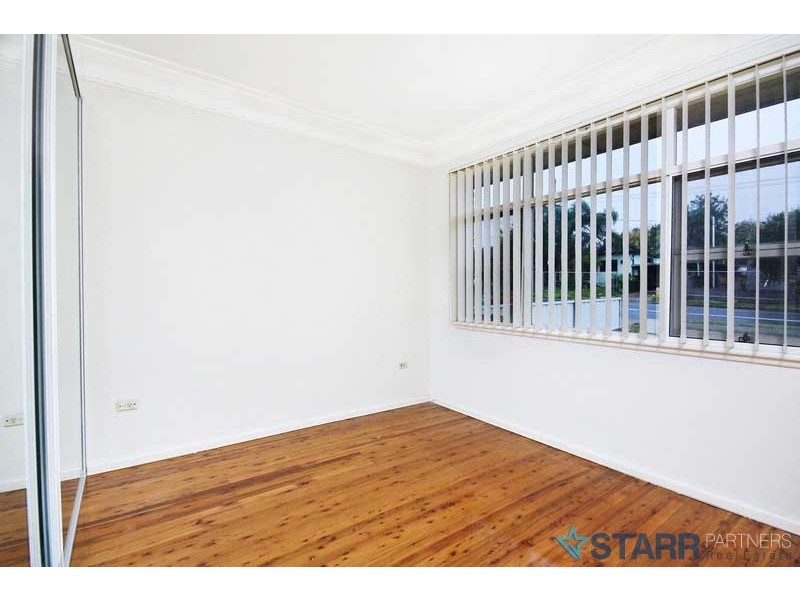 25 Fairfield Road, Woodpark NSW 2164