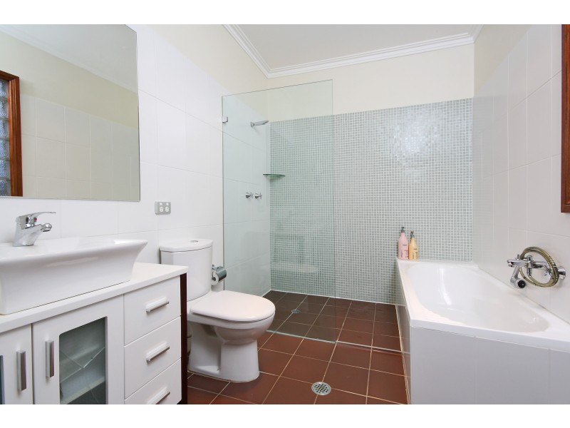 32 Bangor Street, Guildford NSW 2161