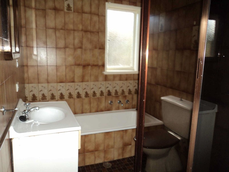 2  TULIP STREET, Greystanes NSW 2145